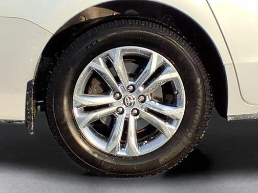 2022 Toyota Sienna Platinum