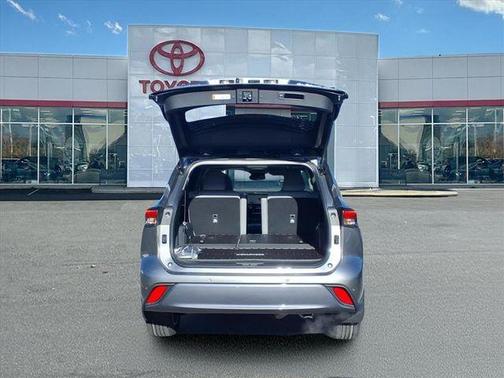 2026 Toyota Highlander Limited