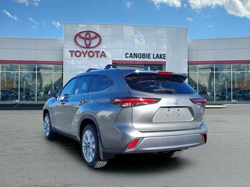 2026 Toyota Highlander Limited