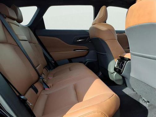 2025 Toyota Crown Signia Limited