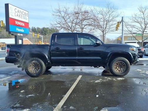 2020 Toyota Tacoma TRD Sport