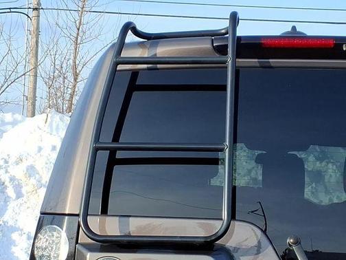 2016 Land Rover LR4 Base