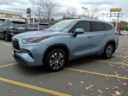 2021 Toyota Highlander XLE