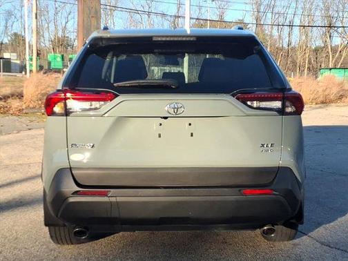 2023 Toyota RAV4 XLE