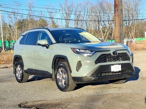2023 Toyota RAV4 XLE