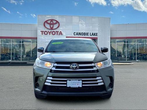 2019 Toyota Highlander LE