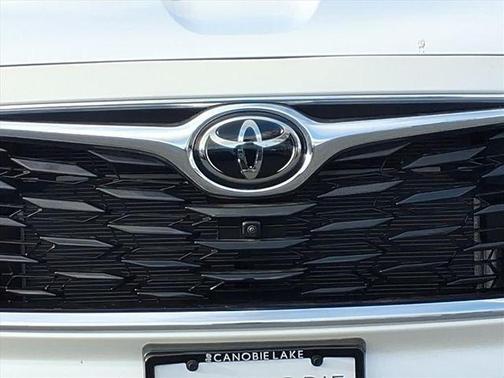 2025 Toyota Highlander Platinum