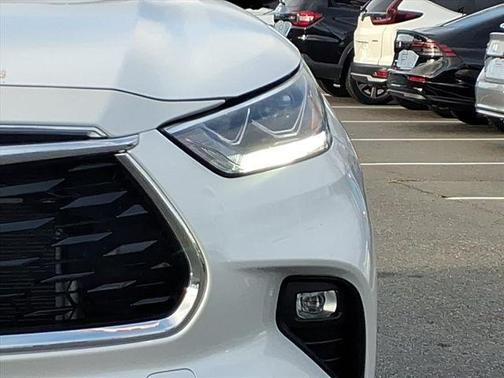 2025 Toyota Highlander Platinum