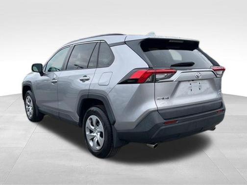 Silver Sky Metallic 2021 Toyota RAV4 LE