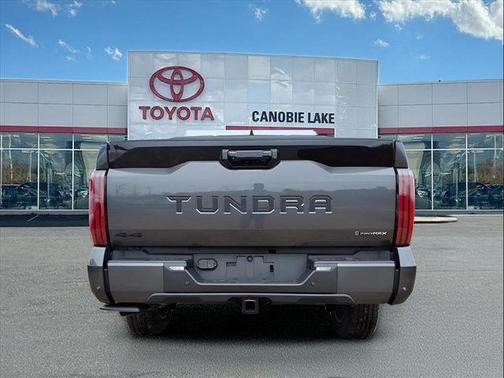 2026 Toyota Tundra Hybrid Platinum