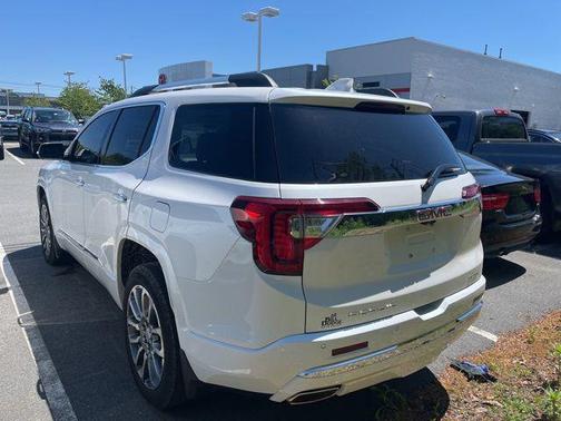 White Frost Tricoat 2023 GMC Acadia Denali