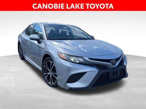 Celestial Silver Metallic 2020 Toyota Camry SE