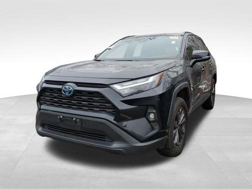 2022 Toyota RAV4 Hybrid XLE Premium