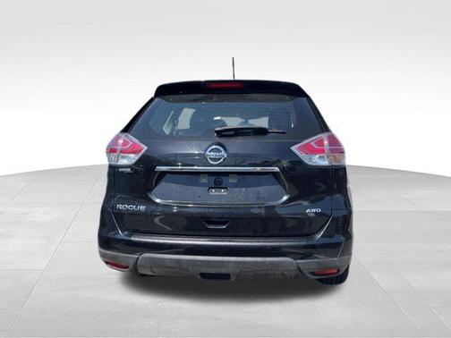 Magnetic Black 2016 Nissan Rogue S