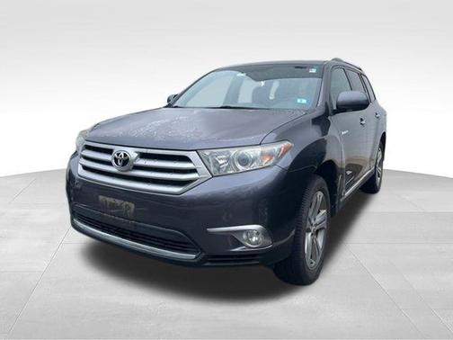 Magnetic Gray Metallic 2012 Toyota Highlander Limited