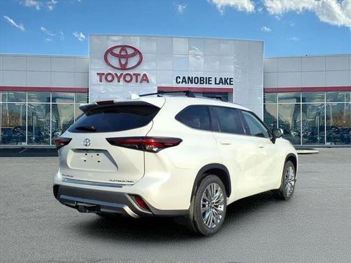 2026 Toyota Highlander Limited