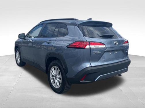 Celestite 2024 Toyota Corolla Cross LE
