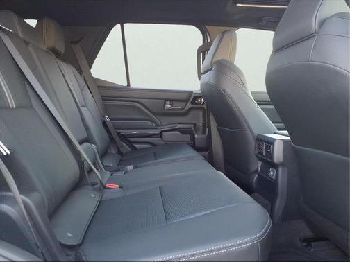 2025 Toyota 4Runner Hybrid Limited