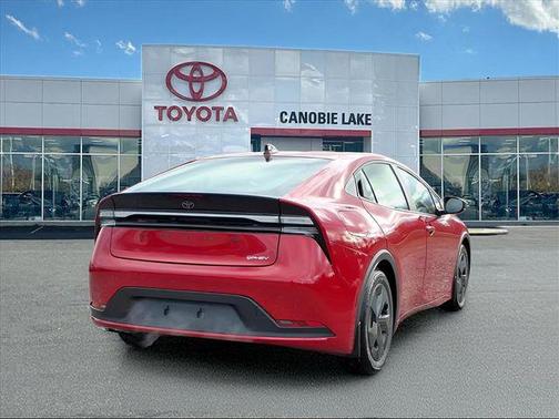 2026 Toyota Prius Plug-In Hybrid SE