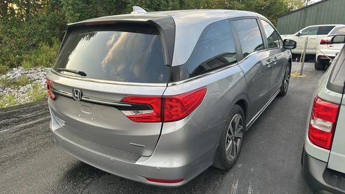 Silver 2022 Honda Odyssey Touring