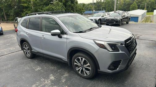 Ice Silver Metallic 2023 Subaru Forester Sport
