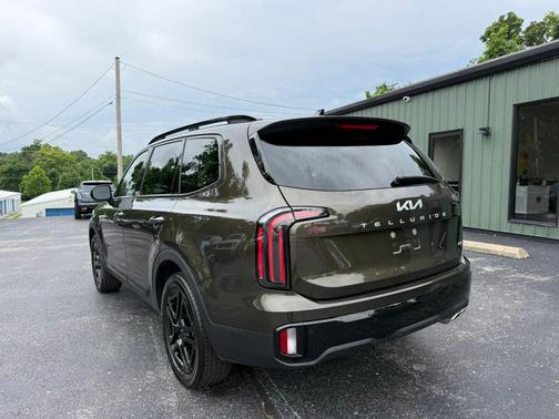 Dark Moss 2024 Kia Telluride SX X-Line