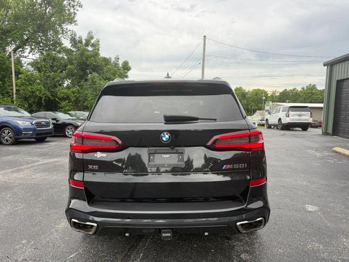 Black Sapphire Metallic 2023 BMW X5 M50i