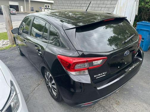 Crystal Black Silica 2020 Subaru Impreza 5-Door