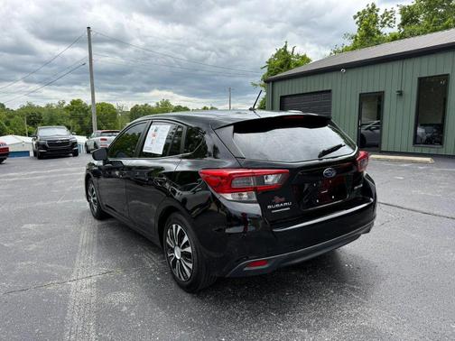Crystal Black Silica 2020 Subaru Impreza 5-Door