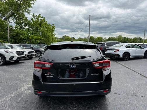 Crystal Black Silica 2020 Subaru Impreza 5-Door