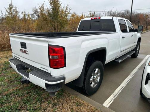 2016 GMC Sierra 3500 Denali