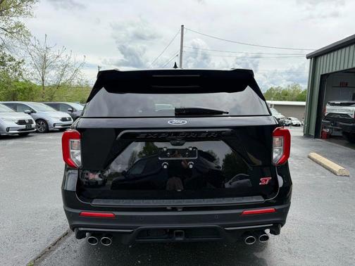 2024 Ford Explorer ST