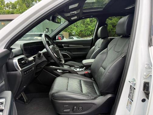 Glacial White Pearl 2024 Kia Telluride SX X-Line