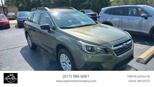 Wilderness Green Metallic 2018 Subaru Outback 2.5i