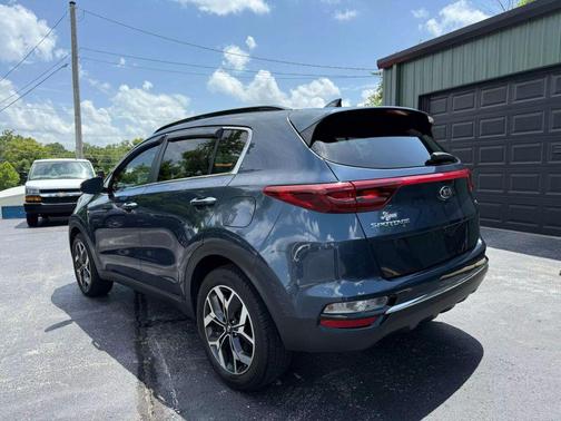2021 Kia Sportage EX