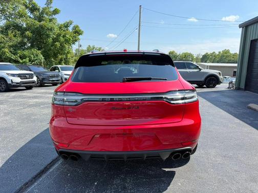 Carmine Red 2021 Porsche Macan Macan GTS