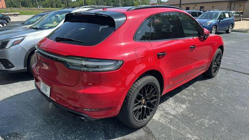 Carmine Red 2021 Porsche Macan Macan GTS
