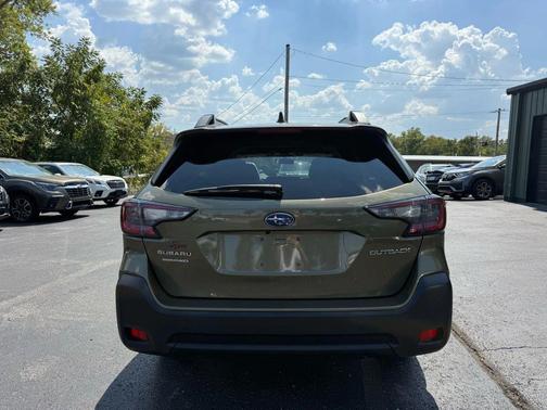 2024 Subaru Outback Premium