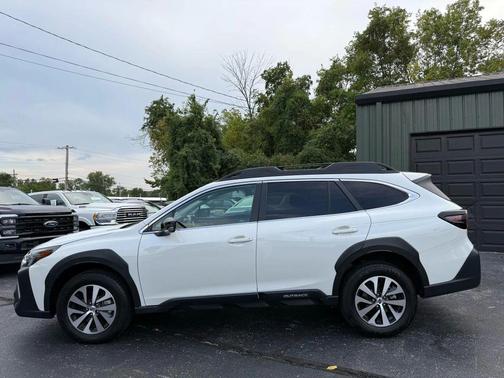 2024 Subaru Outback Premium