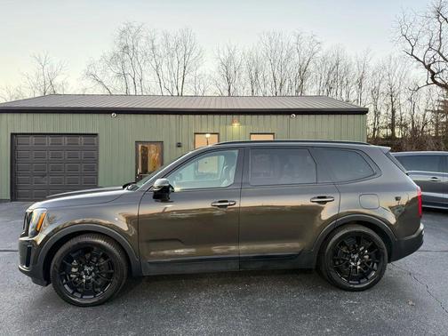 2022 Kia Telluride SX
