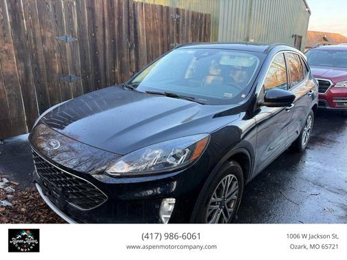 2021 Ford Escape SEL