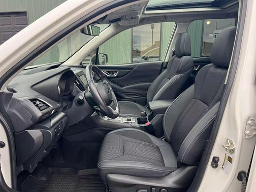2022 Subaru Forester Sport