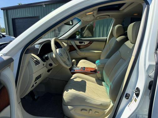 Moonlight White 2012 INFINITI FX35 Base