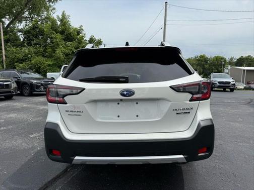 2024 Subaru Outback Touring