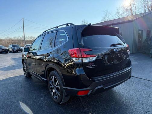2023 Subaru Forester Sport
