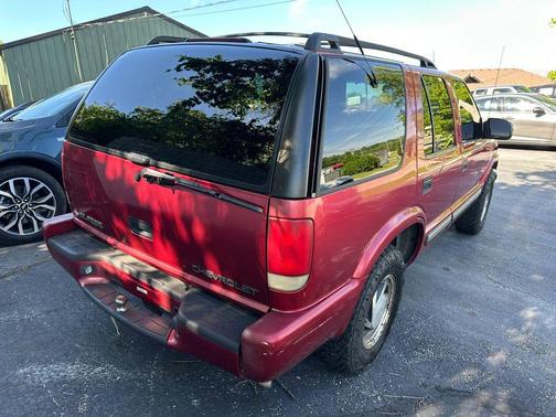 Red 2001 Chevrolet Blazer LT
