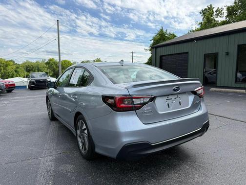 Ice Silver Metallic 2025 Subaru Legacy Limited
