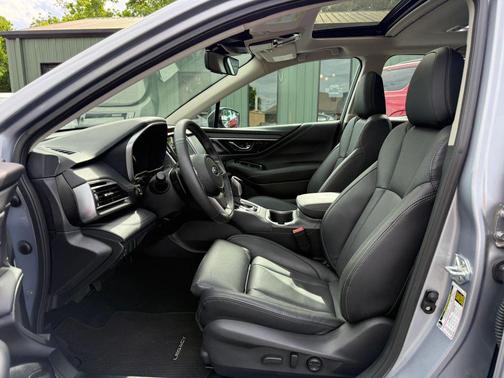 Ice Silver Metallic 2025 Subaru Legacy Limited