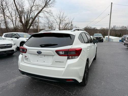 2022 Subaru Impreza Premium