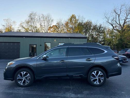 2021 Subaru Outback Touring XT
